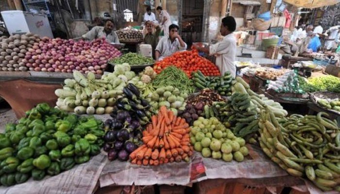 لاہور، سبزیاں من مانی قیمتوں میں فروخت ہونے لگیں
