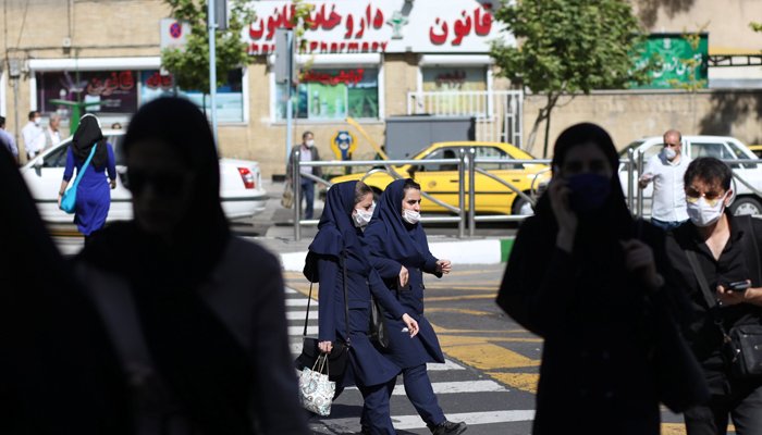 ایران: دفاتر میں داخلے کیلئے ماسک لازمی قرار