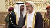 عمان کے نئے سلطان نے ابو ظہبی کے شیخ سے ہاتھ نہیں ملایا