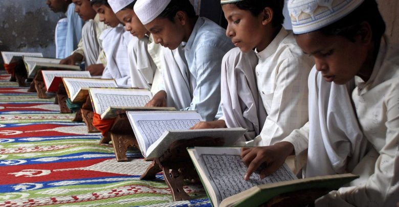 بھارت کا ایک اور مسلم دشمن اقدام، آسام میں تمام مدارس بند کرنے کا بل منظور