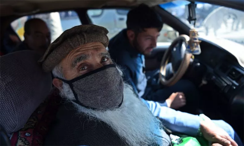 افغان طالبان نے عوام کو کورونا سے بچانے کیلئے آگاہی مہم شروع کردی